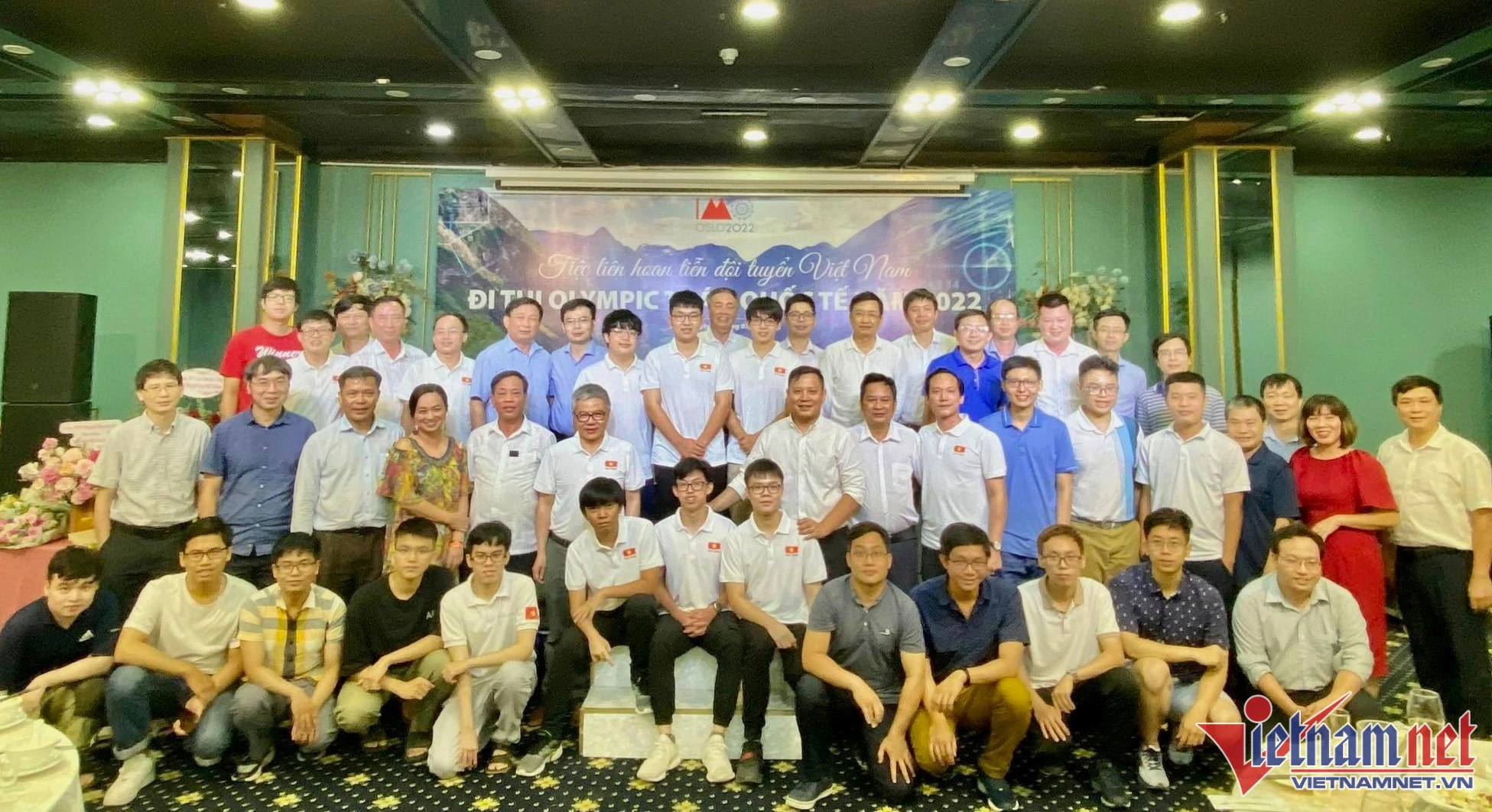 Việt Nam có huy chương Vàng IMO với điểm tuyệt đối sau 20 năm ảnh 3