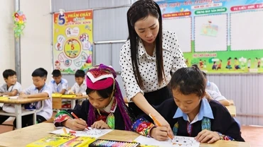 Bộ GD-ĐT ban hành Quy chế xét chọn tuyên dương nhà giáo tiêu biểu