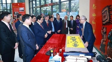 Thủ tướng Phạm Minh Chính thăm và làm việc với Viện Hàn lâm Khoa học và Xã hội Việt Nam