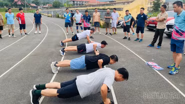 Hạt Kiểm lâm khu vực Văn Bàn tổ chức kiểm tra rèn luyện sức khỏe cho cán bộ, công chức năm 2026