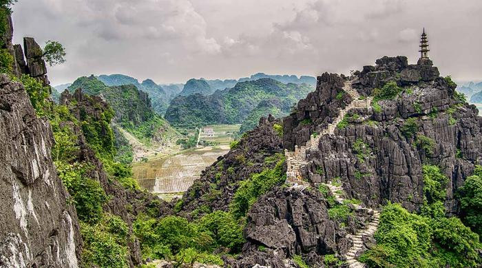 Mùa hè này nhất định phải đến Ninh Bình  ảnh 2 Mùa hè này nhất định phải đến Ninh Bình - bởi vẻ đẹp không thể rời mắt Ảnh 2
