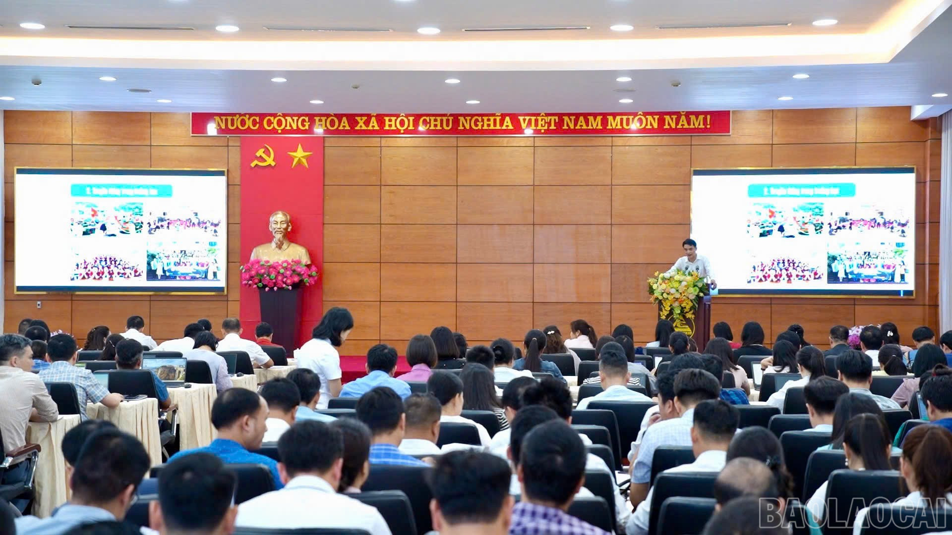 Quang cảnh buổi tập huấn. baolaocai-br_z6580798701837-1aea3effac5563cda88eca07b5ee7171.jpg