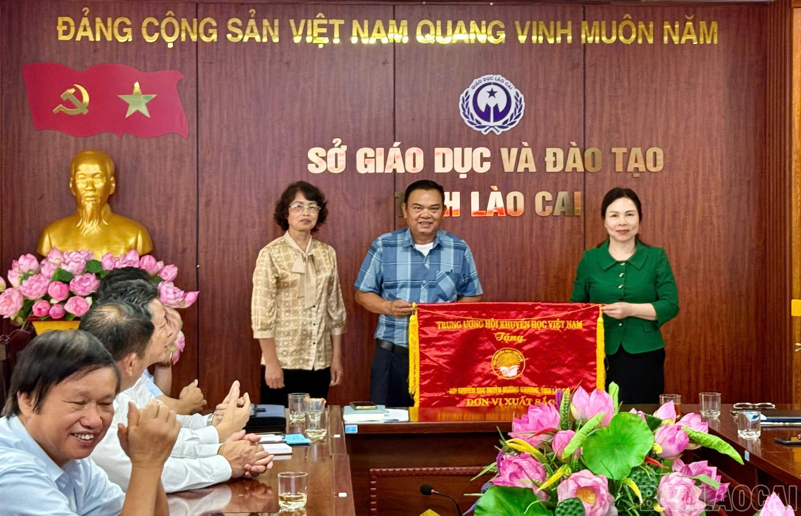 baolaocai-br_z6627383866835-dd26e1cff931b18d874784adc0f9627a.jpg