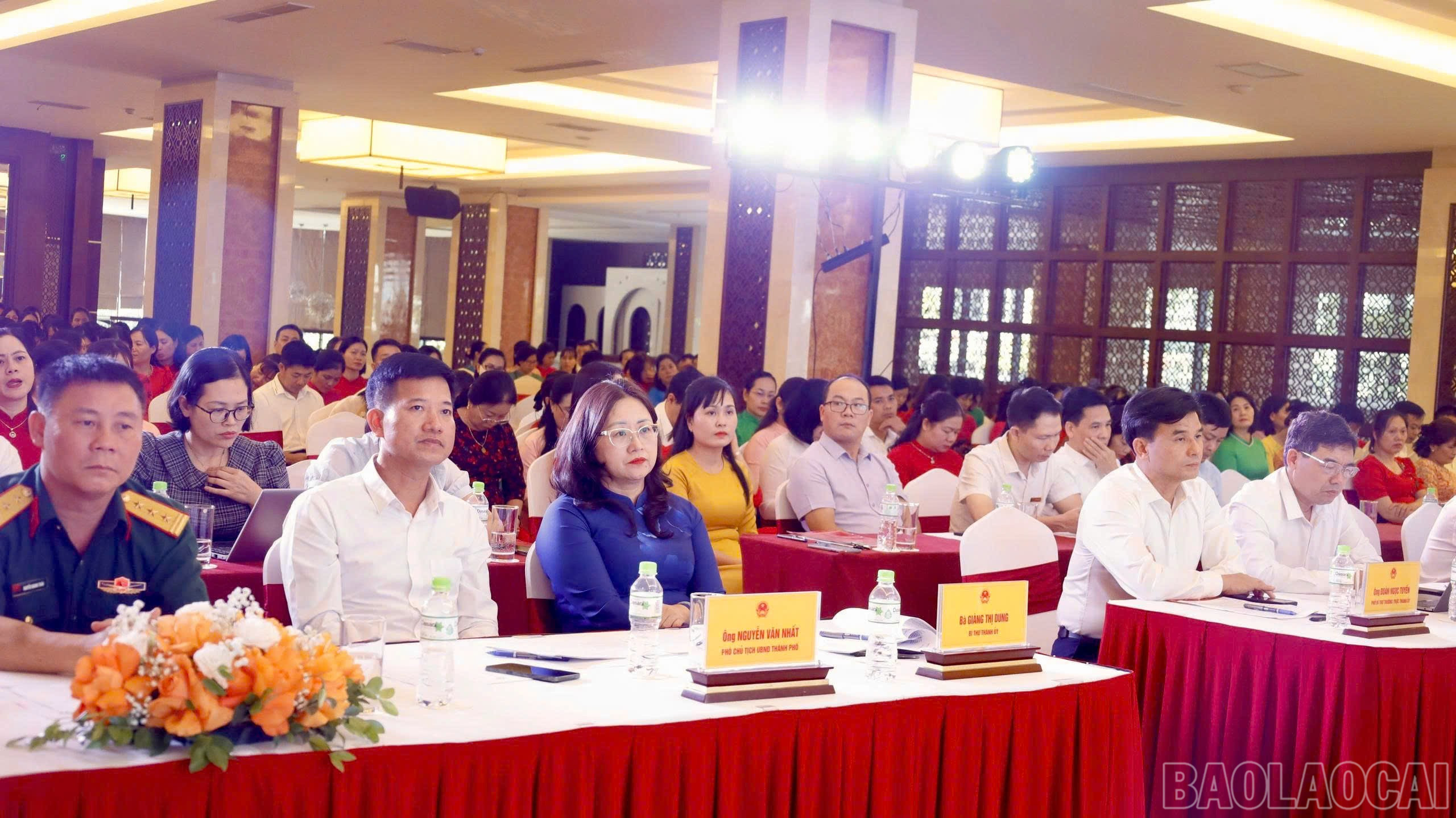 Đại biểu dự hội nghị. baolaocai-br_z6702119878532-93807d34f91bfeb7ccf85ad1dbcd56e6.jpg