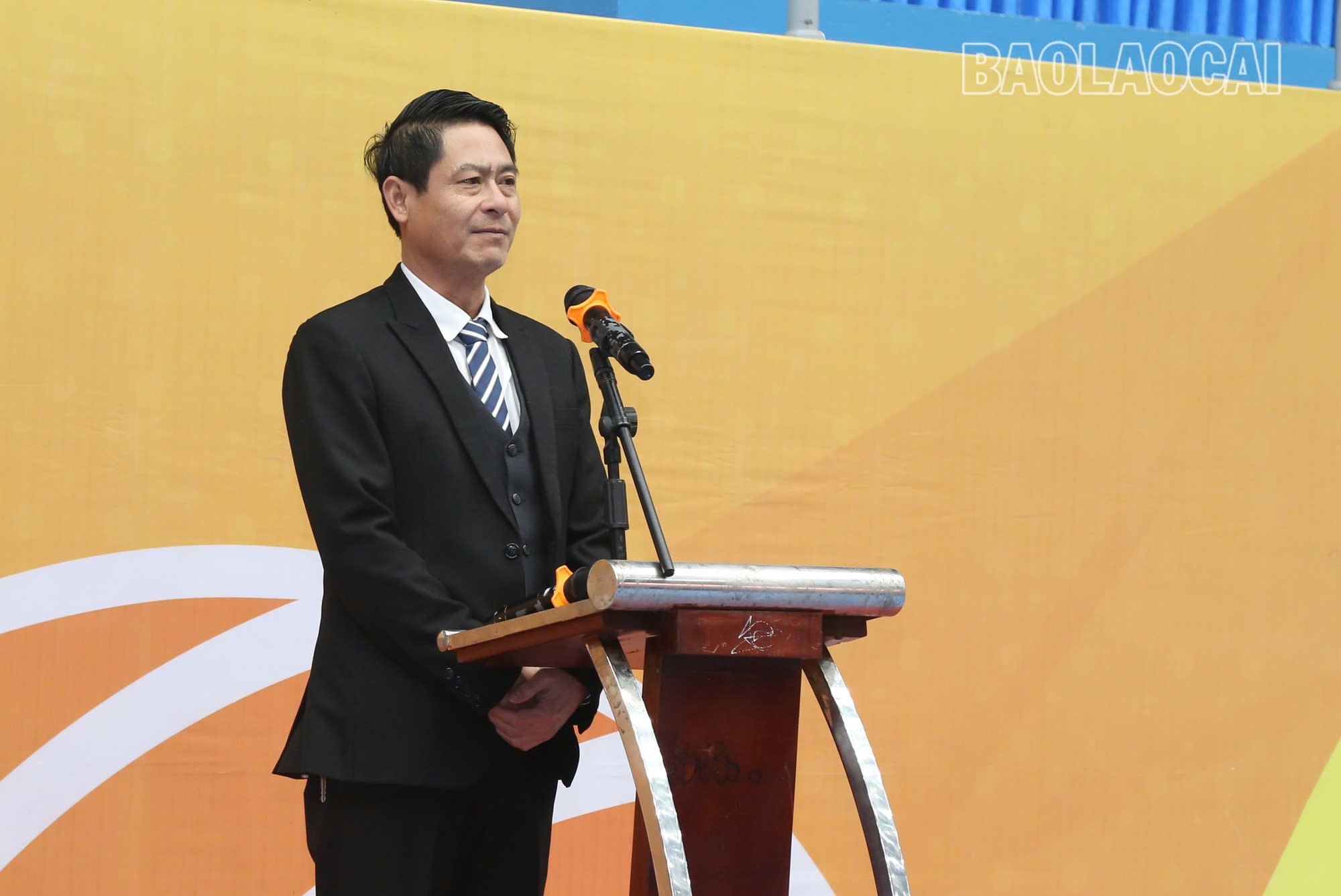 Ông Nguyễn Thái Hòa, Phó Giám đốc Sở Văn hóa và Thể thao tỉnh phát động tại lễ ra quân. z6288976782616-9b250d0001e1f79fc40f833a79edee68.jpg