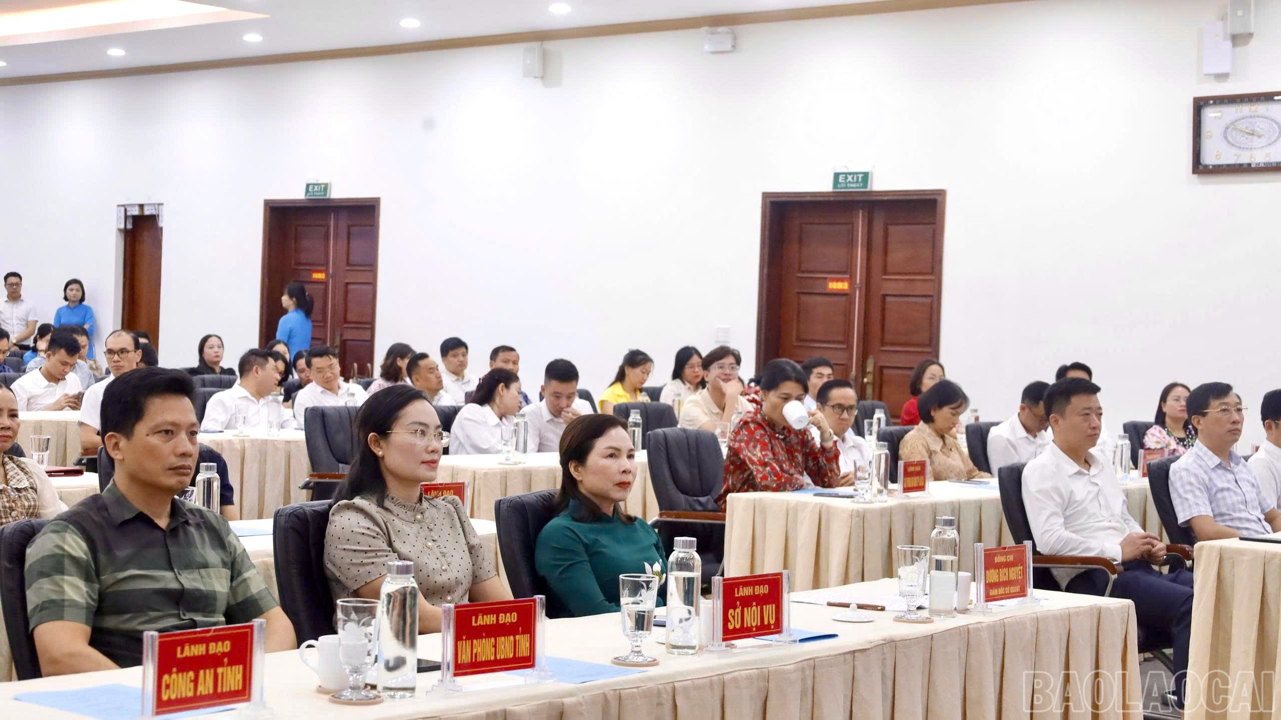 Delegates attending the announcement ceremony. baolaocai-br_z6690190659947-c9726869c545cc1aea12b328a6ee8f5d.jpg