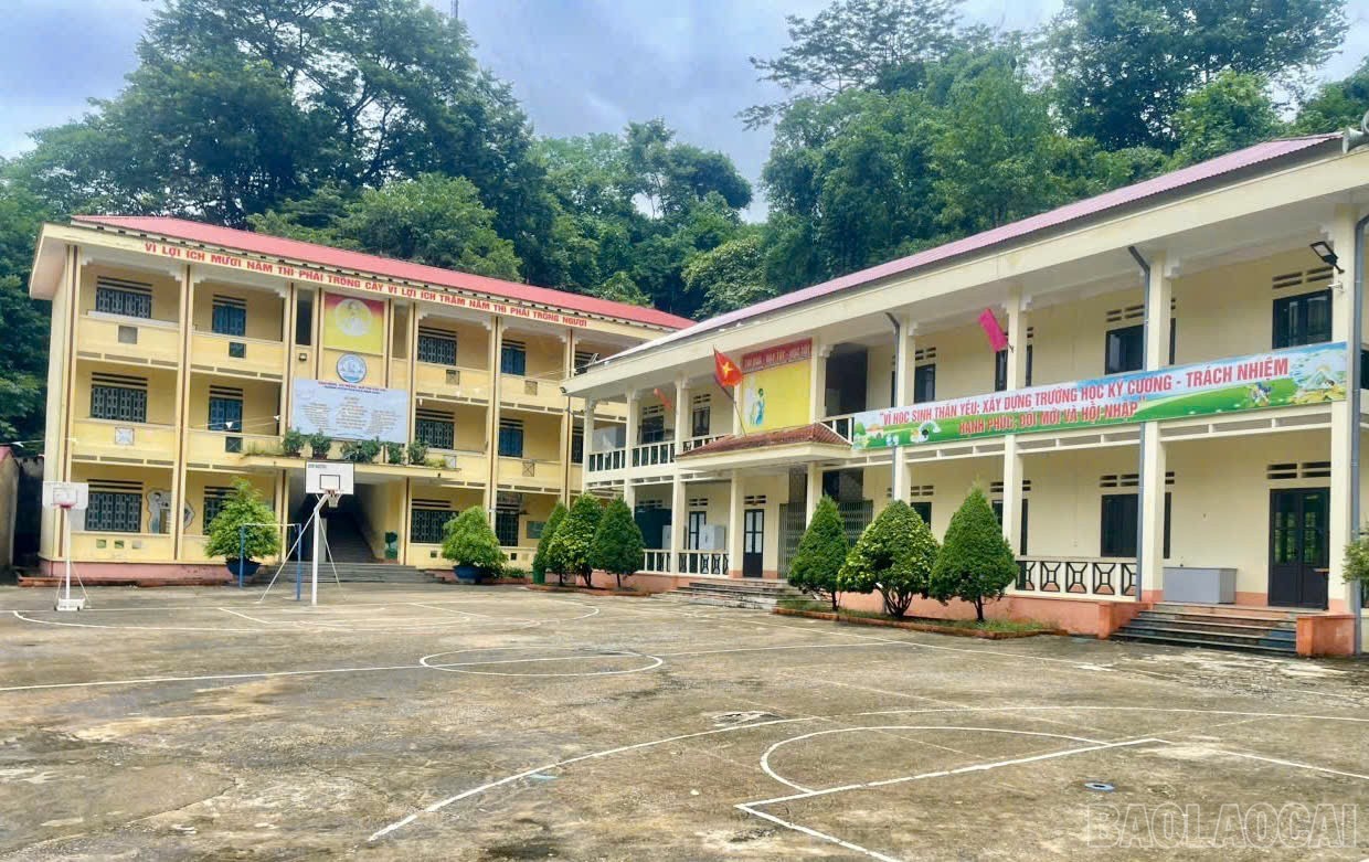 Việc xây dựng trường nội trú sẽ góp phần nâng cao chất lượng giáo dục vùng biên. image-2.jpg