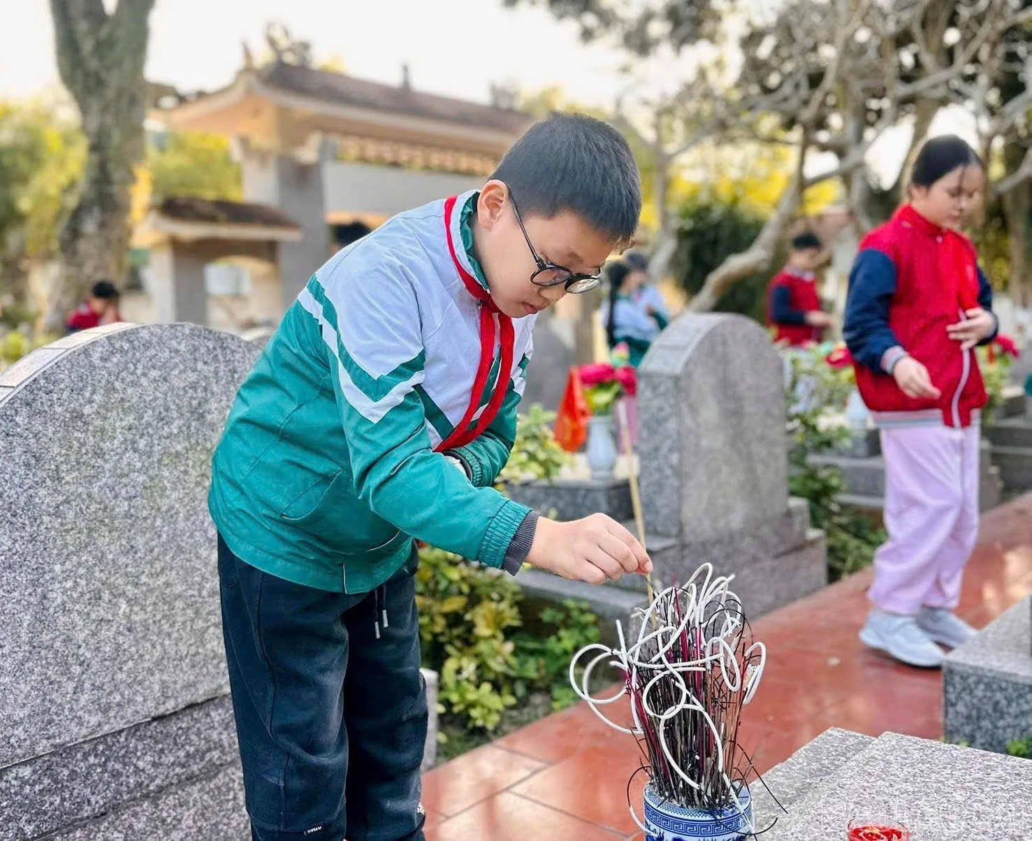 baolaocai-br_z7354375225350-1ca5af08d2773fd6b30d40e81ebfc875.jpg