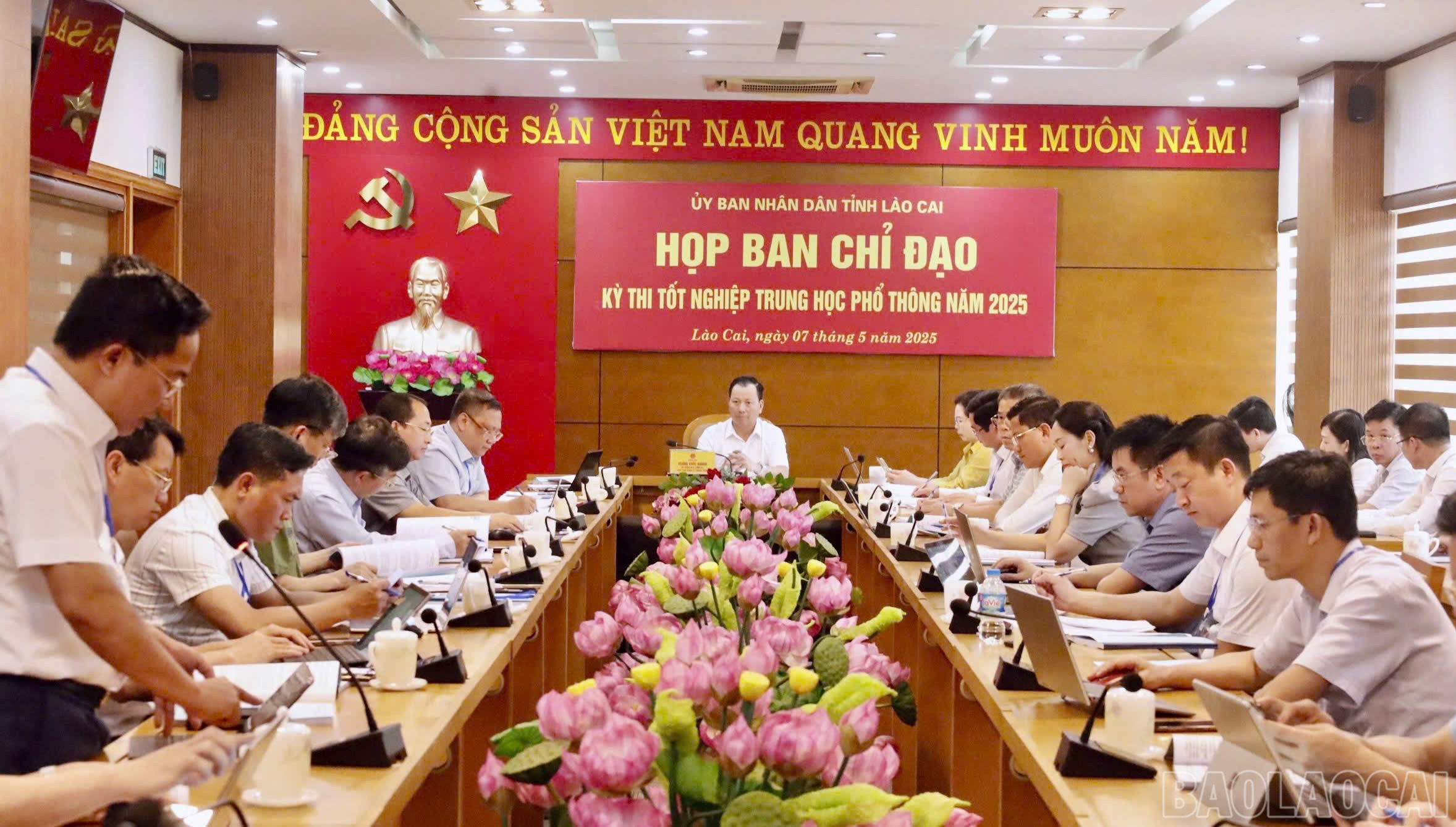 Quang cảnh buổi họp. baolaocai-br_z6578045919722-5bc73cbdfb23cc2046dc6615a4235407.jpg
