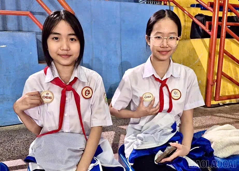 baolaocai-br_z7293164591919-eba32b6bff52c66edf5cbe48653fffba.jpg