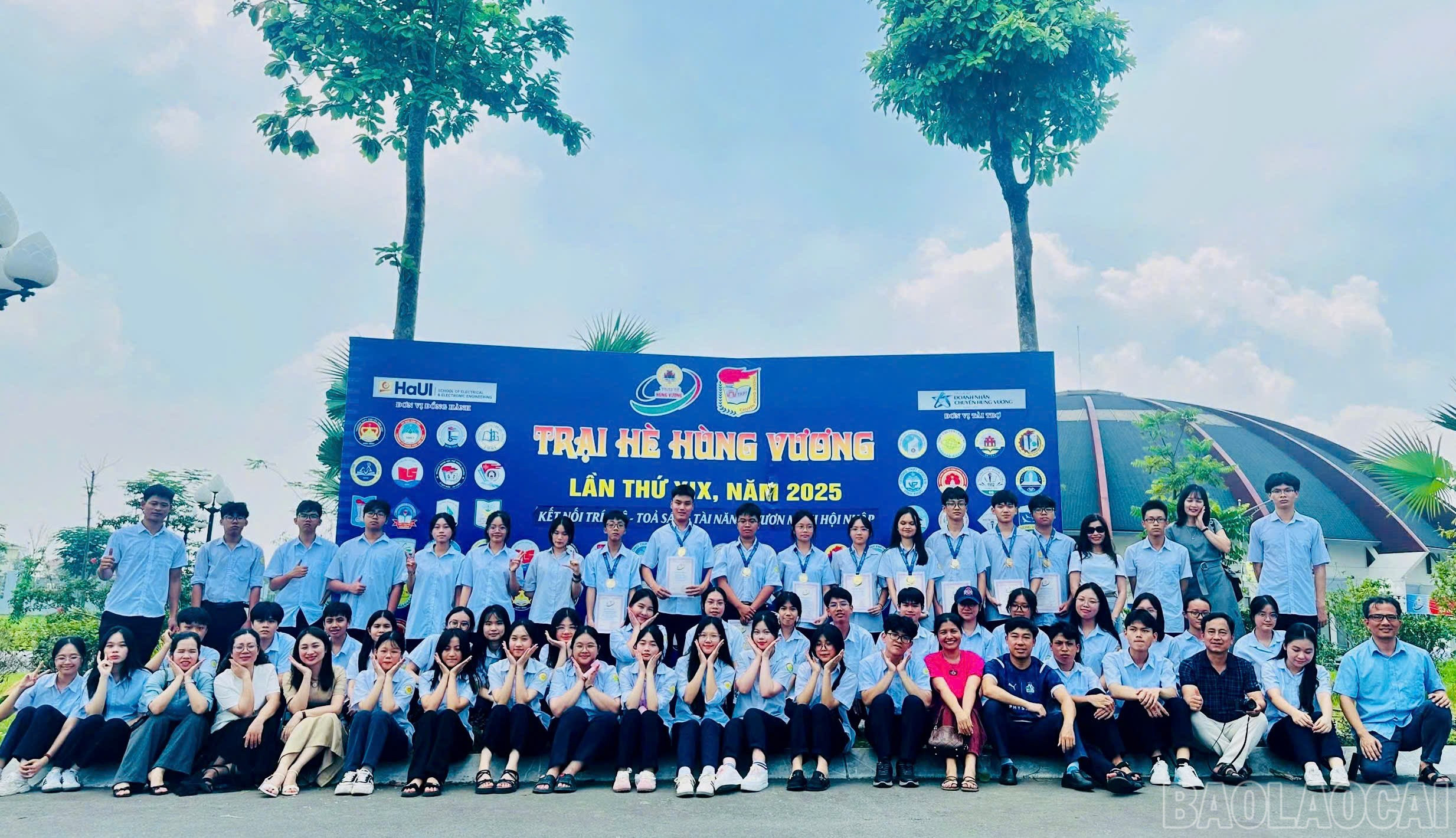 Đoàn học sinh Trường THPT Chuyên Lào Cai dự trại hè. baolaocai-br_z6887817976603-ee2530d0e384c8b9b9482df1f1a51937.jpg