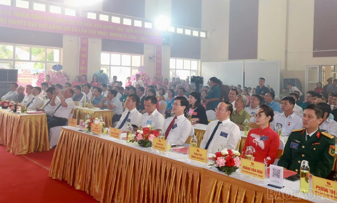 Đại biểu dự đại hội.