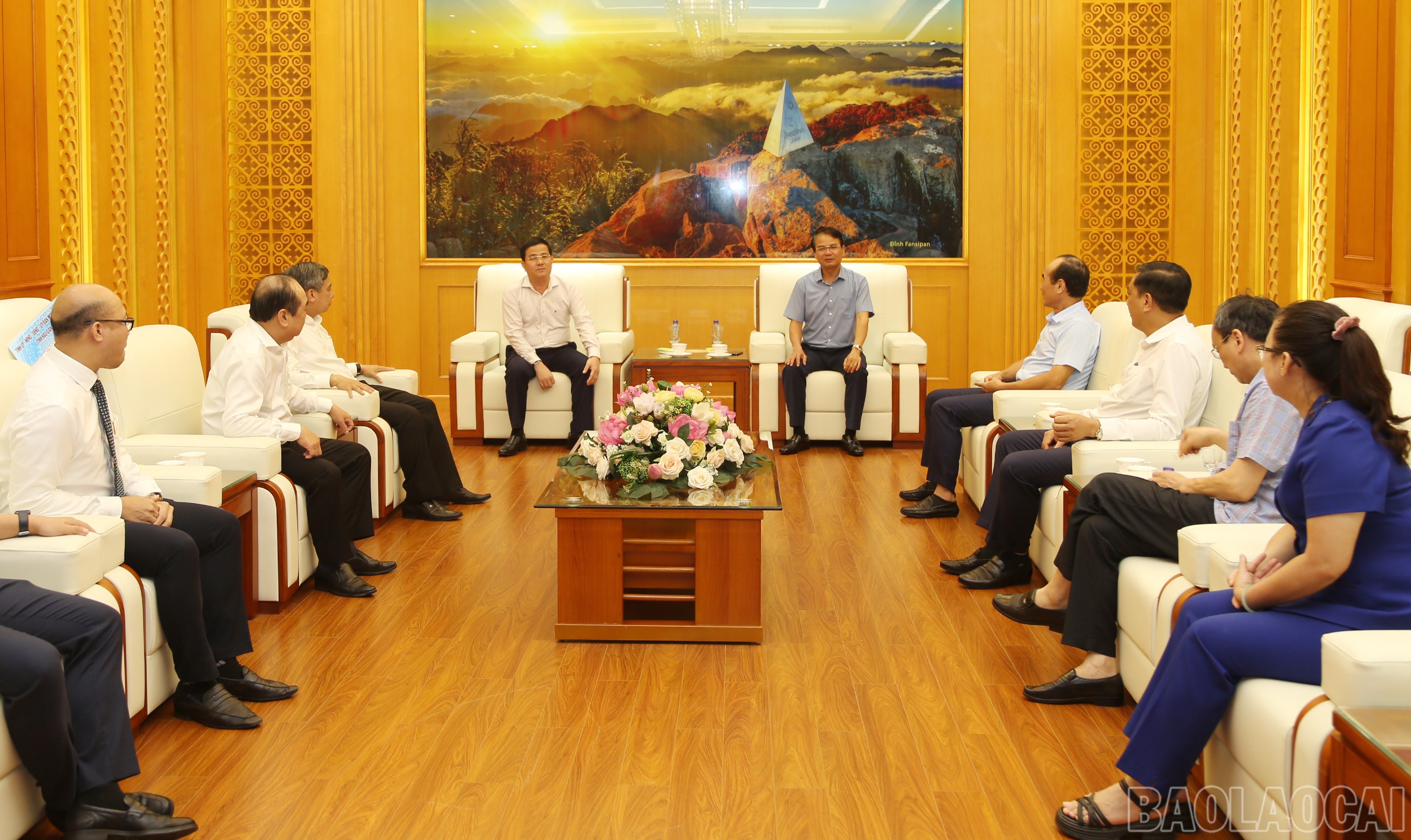 Quang cảnh buổi tiếp. IMG_2537.JPG