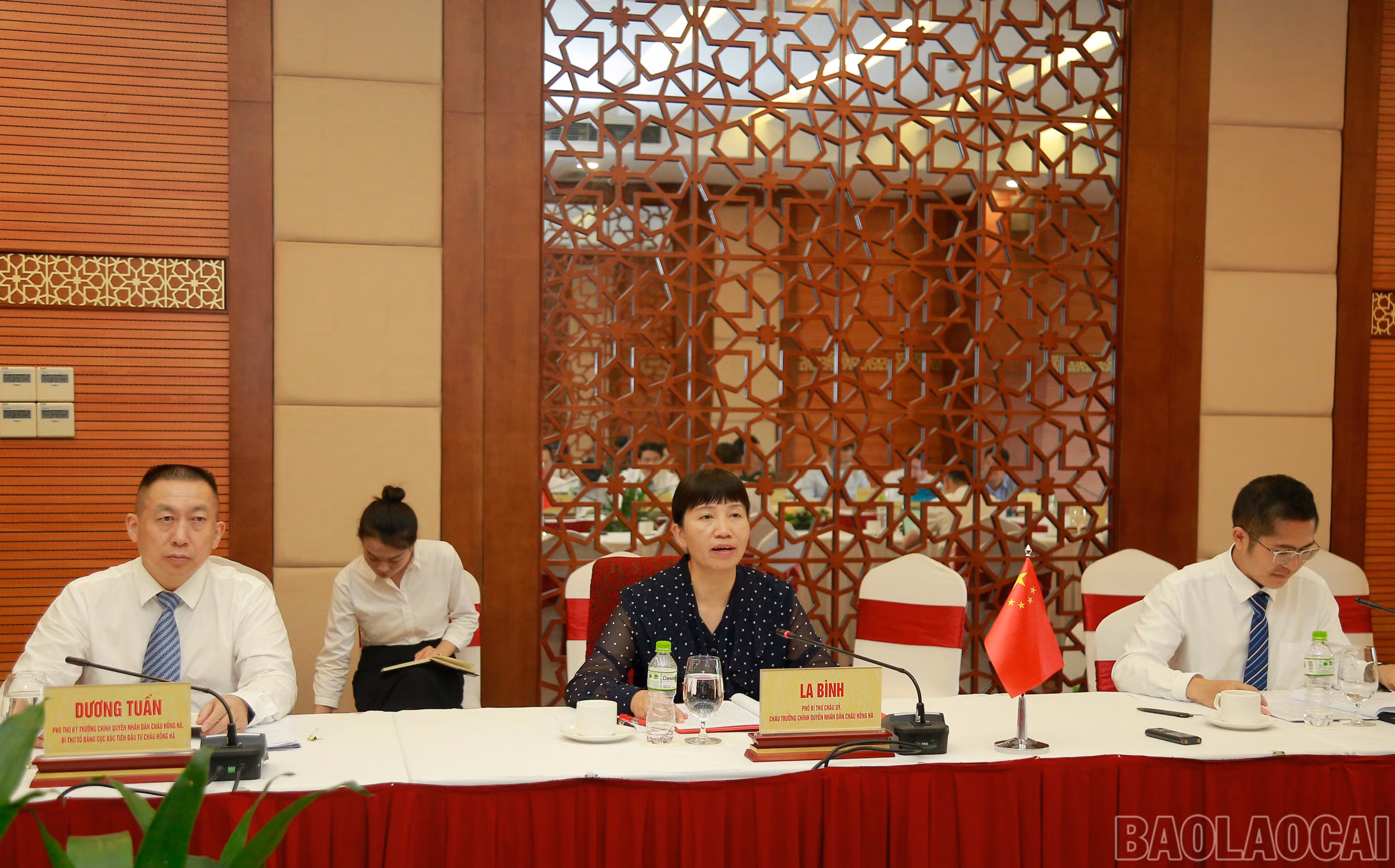 baolaocai_La binh.jpg