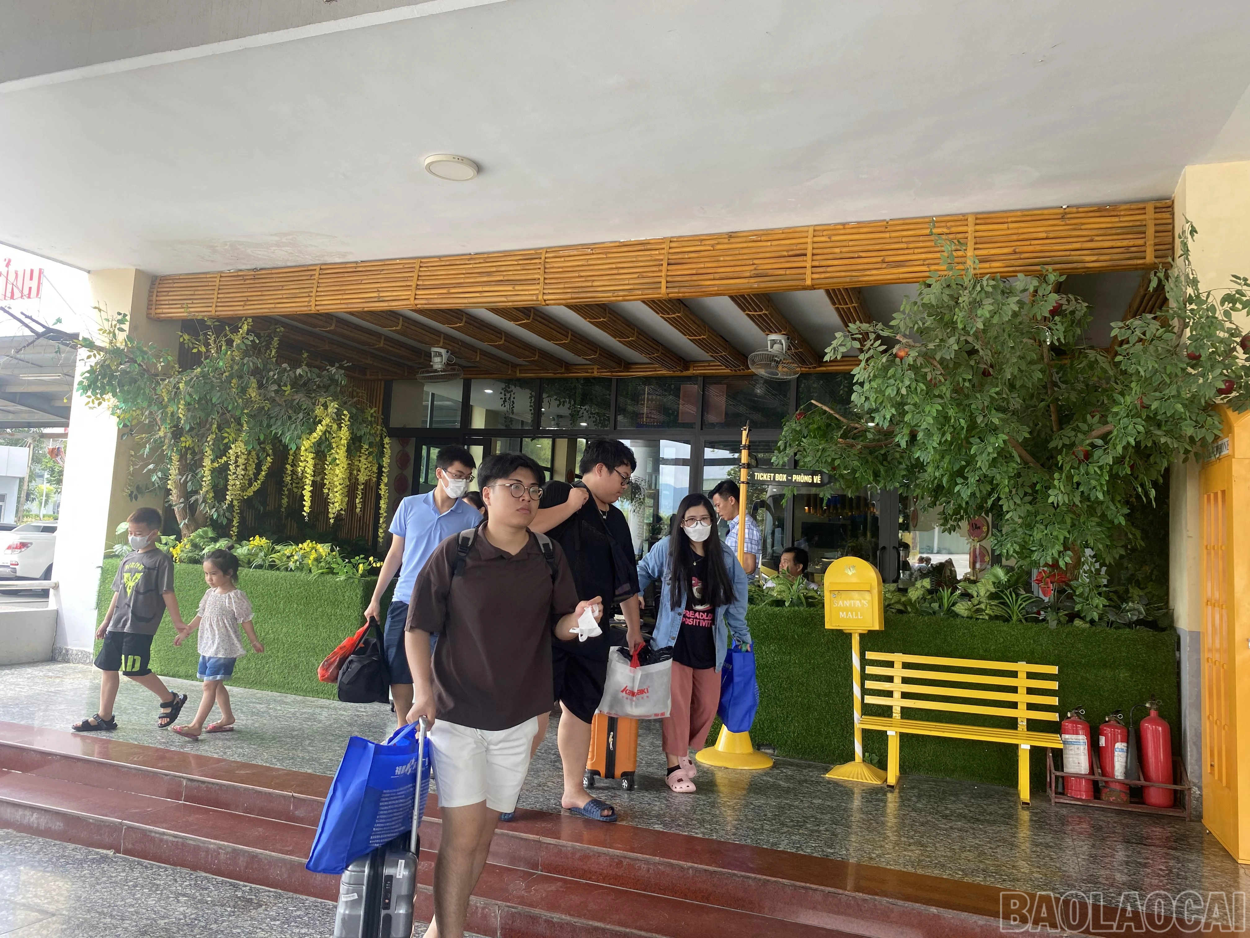 Bến xe Trung tâm Lào Cai yêu cầu các đơn vị vận tải nâng cao chất lượng phục vụ hành khách.