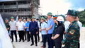 Bí thư Tỉnh ủy Dương Quốc Huy yêu cầu hoàn thành hai trường nội trú biên giới trước năm học mới