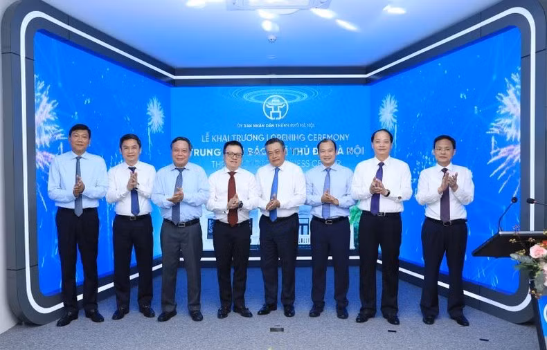 Các đại biểu dự lễ khai trương Trung tâm Báo chí Thủ đô Hà Nội.