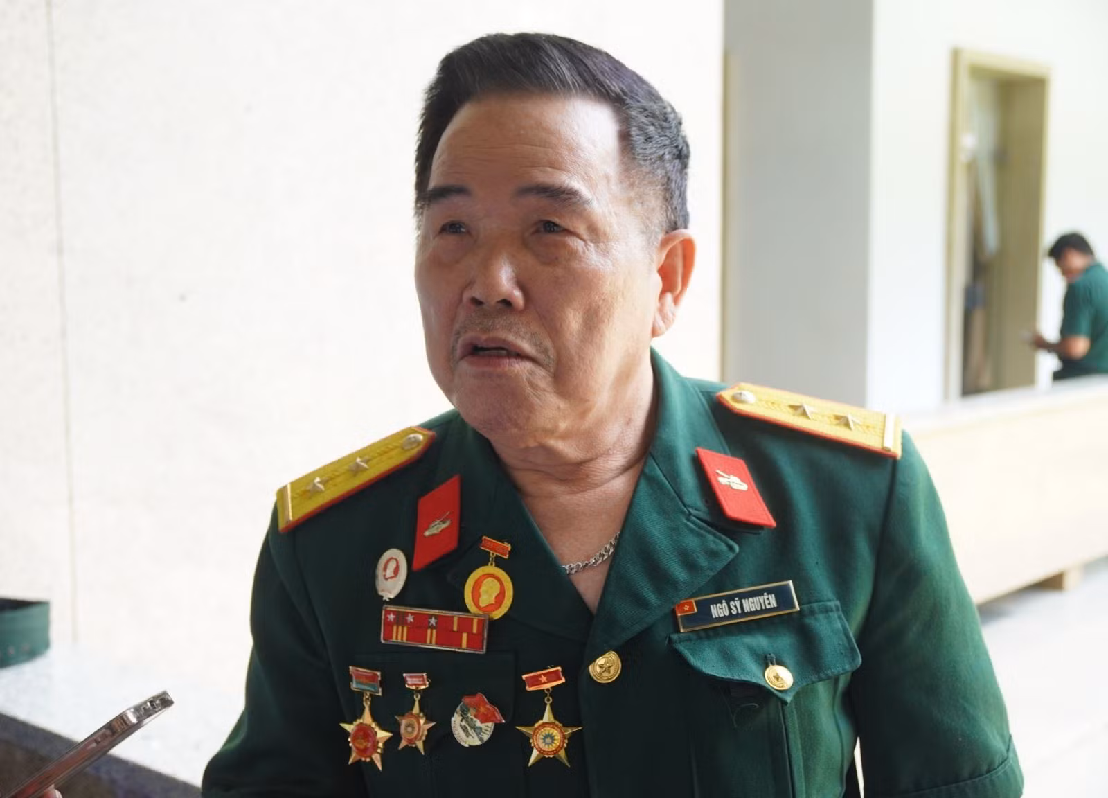 Ông Ngô Sỹ Nguyên trong ngày trở lại Di tích lịch sử Dinh Độc lập.