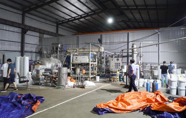 Một trong các cơ sở sản xuất bị Công an Thanh Hoá triệt phá. Một trong các cơ sở sản xuất bị Công an Thanh Hoá triệt phá.