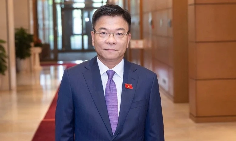 Phó Thủ tướng Chính phủ Lê Thành Long, ủy viên Ban Thường vụ Đảng ủy Chính phủ