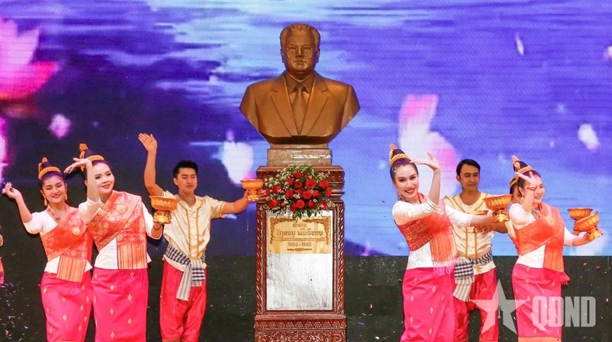 Tiết mục văn nghệ tại chương trình.