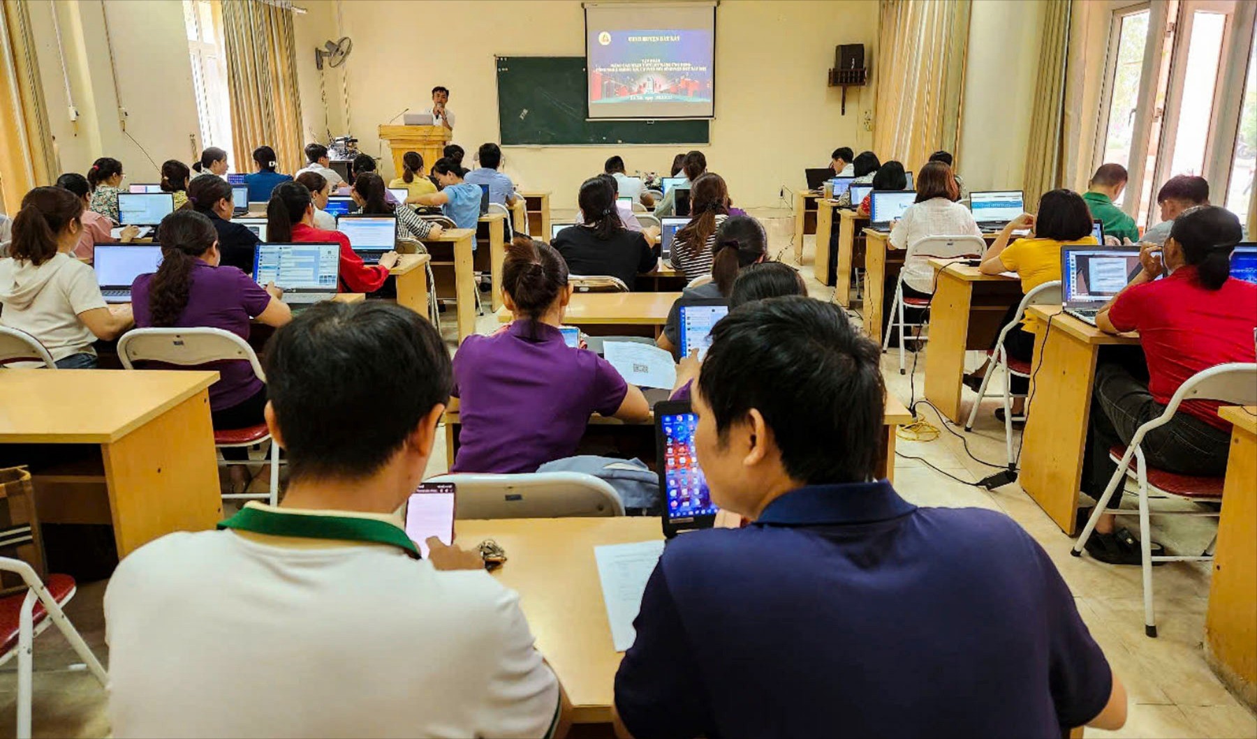Quang cảnh lớp tập huấn. quang-canh-buoi-tap-huan-9679.jpg