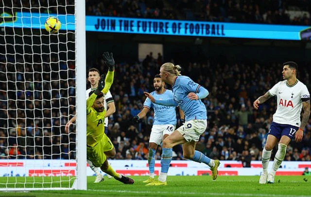 Erling Haaland tịt ngòi 2 lần đối đầu liên tiếp trước Tottenham