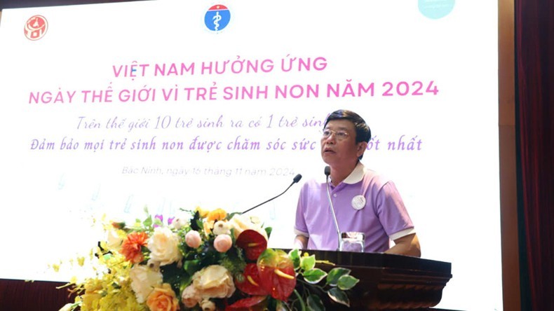 Phó Chủ tịch Ủy ban nhân dân tỉnh Bắc Ninh, Ngô Tân Phượng phát biểu tại Lễ mít-tinh. Phó Chủ tịch Ủy ban nhân dân tỉnh Bắc Ninh, Ngô Tân Phượng phát biểu tại Lễ mít-tinh.