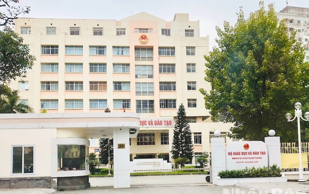 Tăng cường phối hợp tổ chức Kỳ thi tốt nghiệp trung học phổ thông an toàn, nghiêm túc ảnh 1 bo-giao-duc-1862.jpg