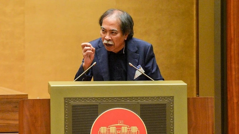 Chủ tịch Hội Nhà văn Việt Nam Nguyễn Quang Thiều chia sẻ tâm huyết về con đường phát triển văn học nghệ thuật nước nhà.