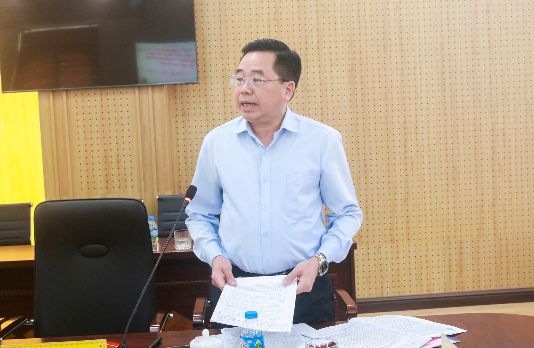 Đại diện lãnh đạo Sở Nội vụ phát biểu tại buổi làm việc. dai-dien-lanh-dao-so-noi-vu-phat-bieu-tai-buoi-lam-viec.jpg
