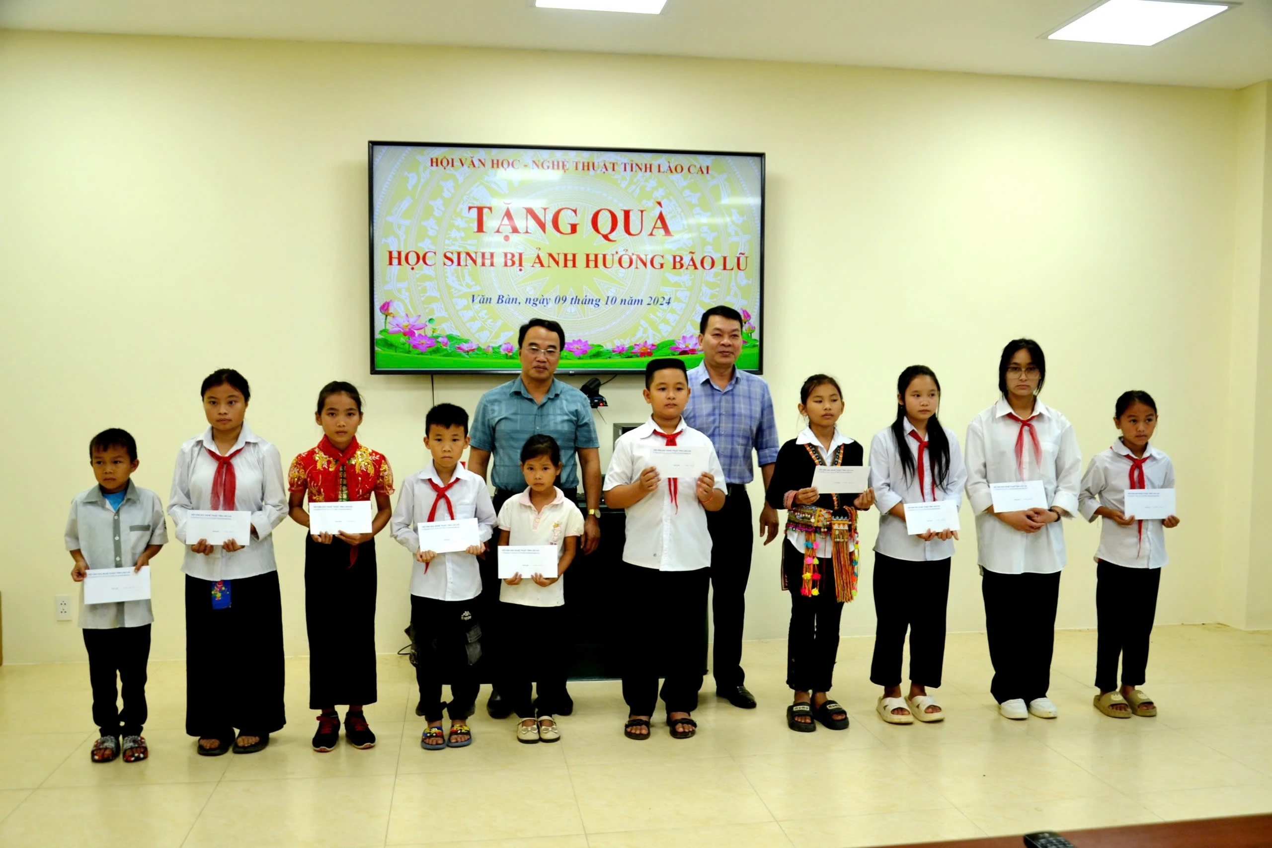 tang-qua-vb-134.jpg