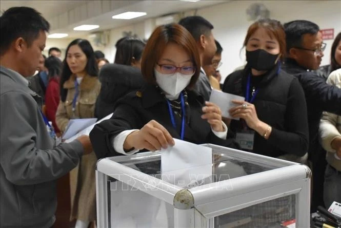 Đấu giá đất tại huyện Mê Linh (Hà Nội). Ảnh: Minh Nghĩa/TTXVN