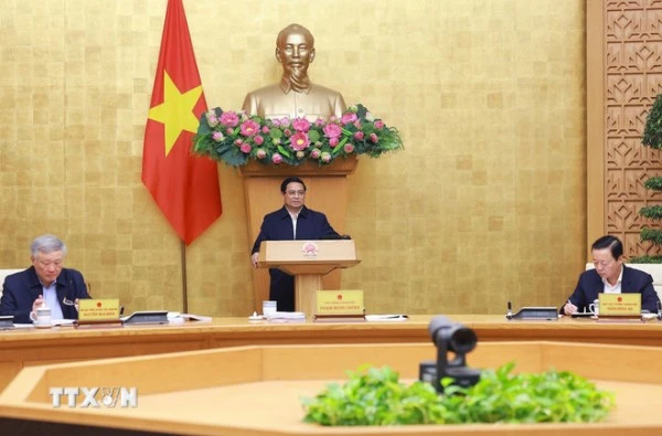 Thủ tướng Phạm Minh Chính chủ trì phiên họp Chính phủ chuyên đề về xây dựng pháp luật tháng 1/2025. (Ảnh: Dương Giang/TTXVN)