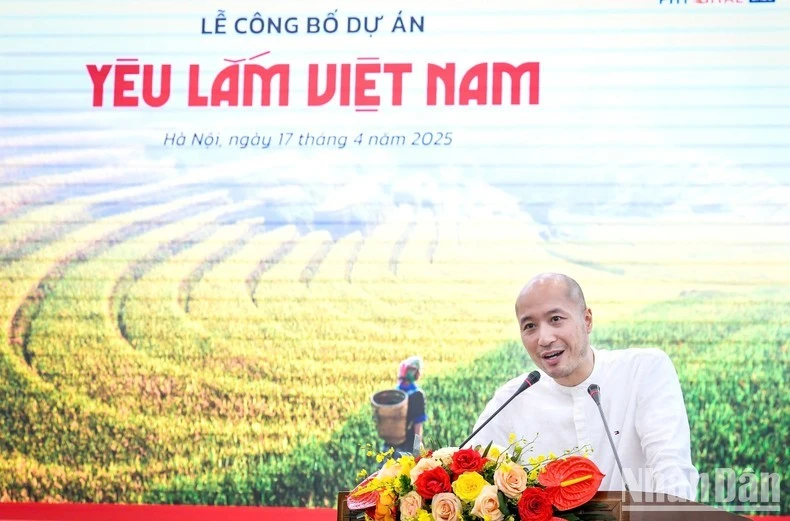 Nhạc trưởng Đồng Quang Vinh mong muốn những dự án như “Yêu lắm Việt Nam” sẽ được chia sẻ rộng rãi.