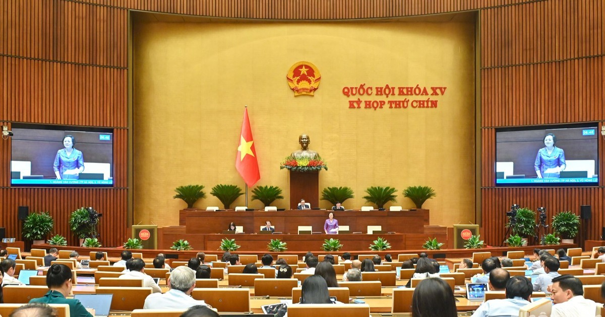 Quang cảnh phiên họp ở hội trường chiều 14/5. bgp-0593-3854-6093.jpg