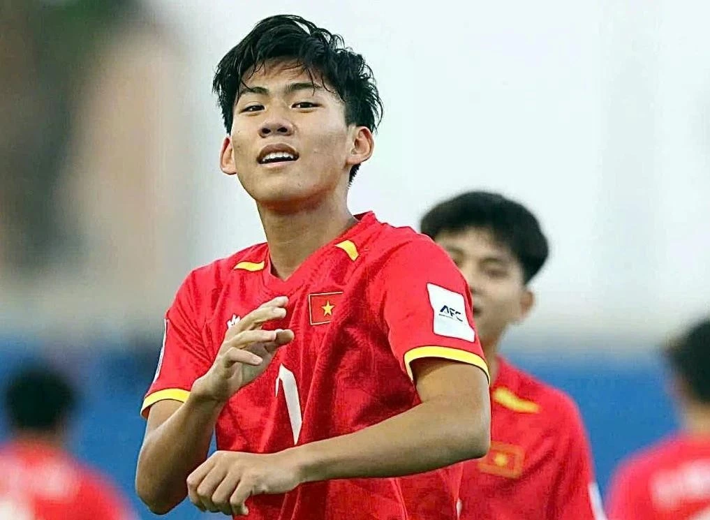 U17 Việt Nam chơi ấn tượng trước UAE. Ảnh: VFF.