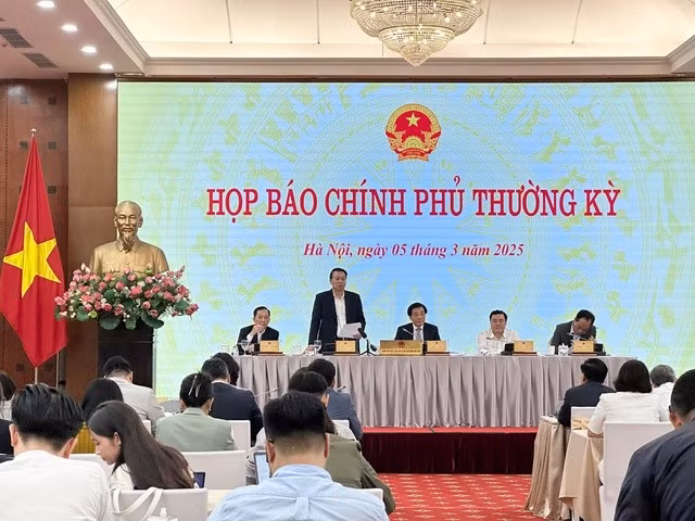 Thứ trưởng Bộ Tài chính Nguyễn Đức Chi.