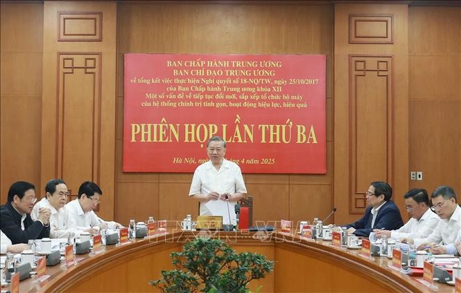Tổng Bí thư Tô Lâm chủ trì phiên họp, sáng 14/4. Ảnh: Thống Nhất/TTXVN Tổng Bí thư Tô Lâm chủ trì phiên họp, sáng 14/4. Ảnh: Thống Nhất/TTXVN