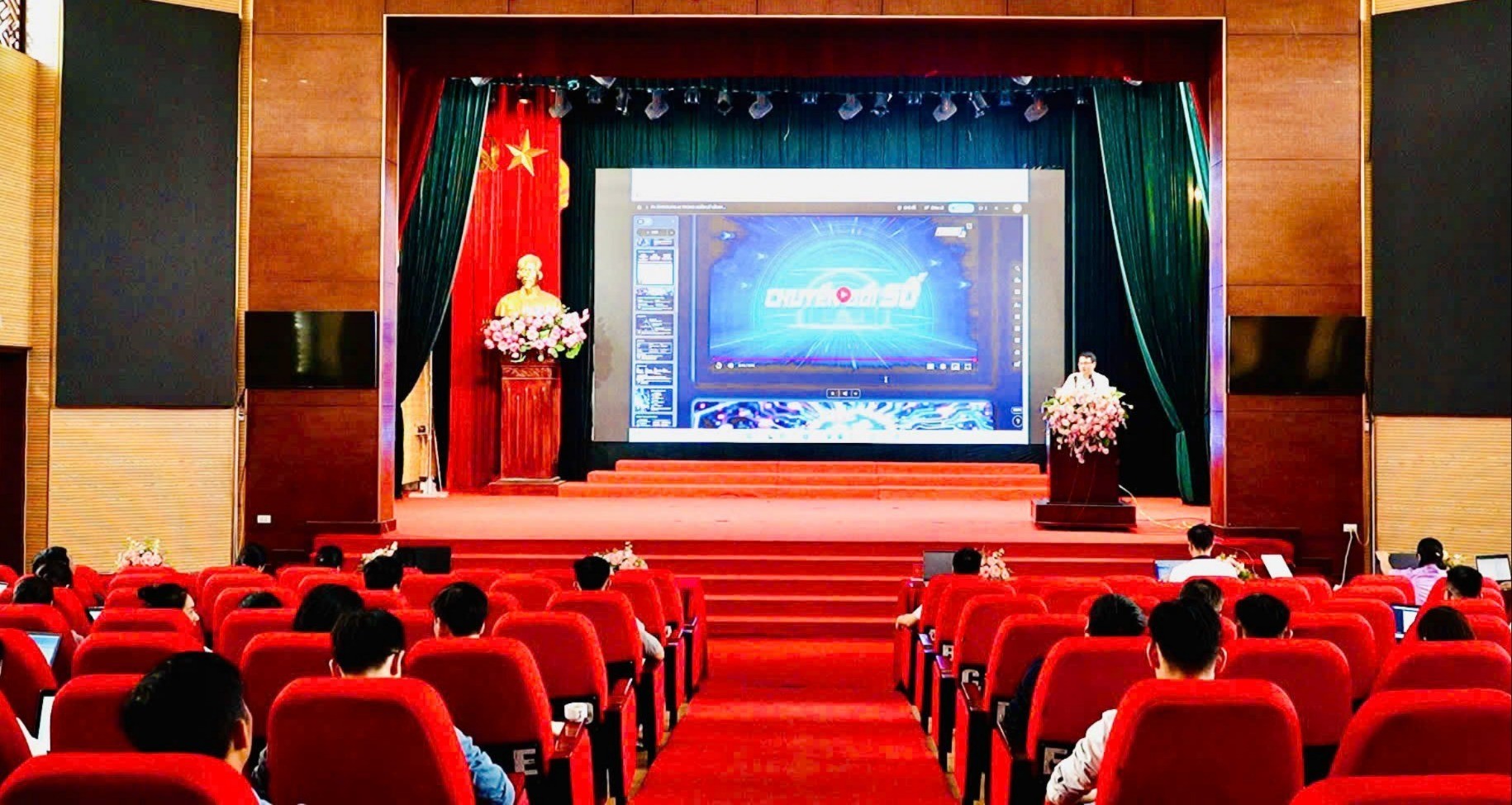 Quang cảnh hội nghị tập huấn. quang-canh-buoi-tap-huan-9274.jpg
