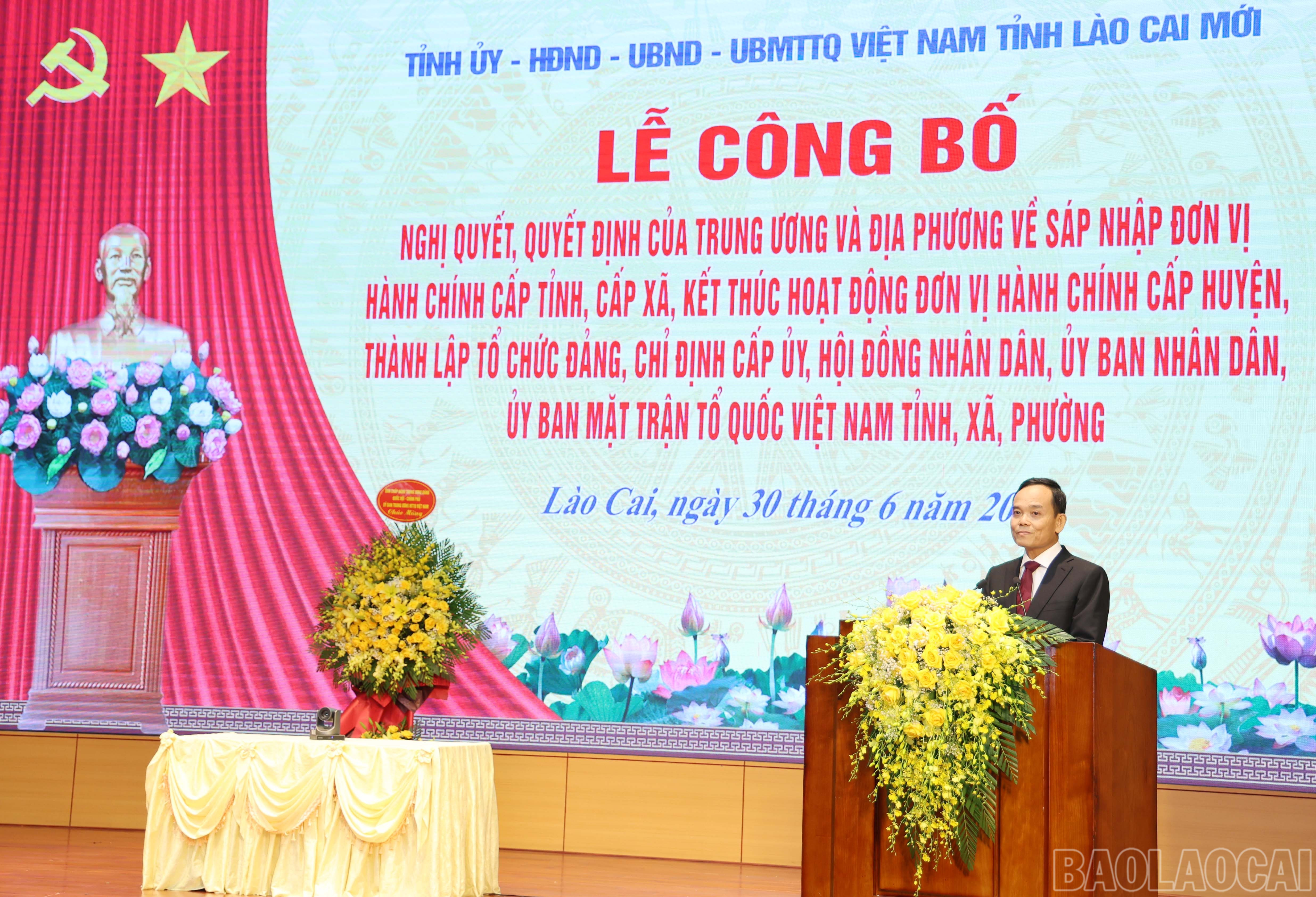 Đồng chí Trần Lưu Quang, Bí thư Trung ương Đảng, Trưởng Ban Chính sách, Chiến lược Trung ương phát biểu tại lễ công bố. Ảnh: Thành Phú baolaocai-br_6299.jpg