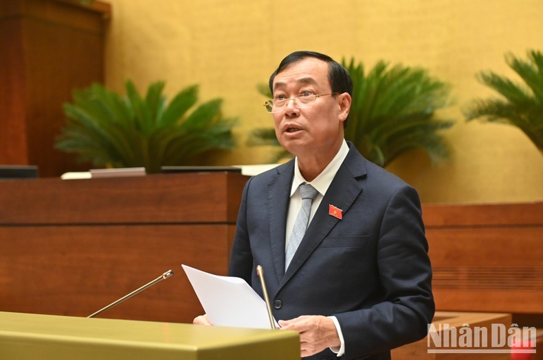 Chủ nhiệm Ủy ban Quốc phòng, An ninh và Đối ngoại của Quốc Lê Tấn Tới. (Ảnh: BÙI GIANG) Chủ nhiệm Ủy ban Quốc phòng, An ninh và Đối ngoại của Quốc Lê Tấn Tới. (Ảnh: BÙI GIANG)