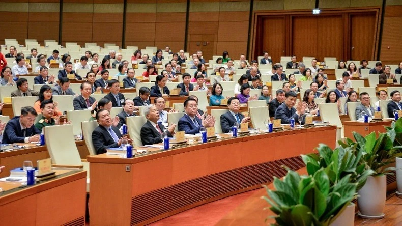 Đông đảo đại diện các bộ, ngành, các nhà lý luận, phê bình và văn nghệ sĩ đã tham dự hội nghị.