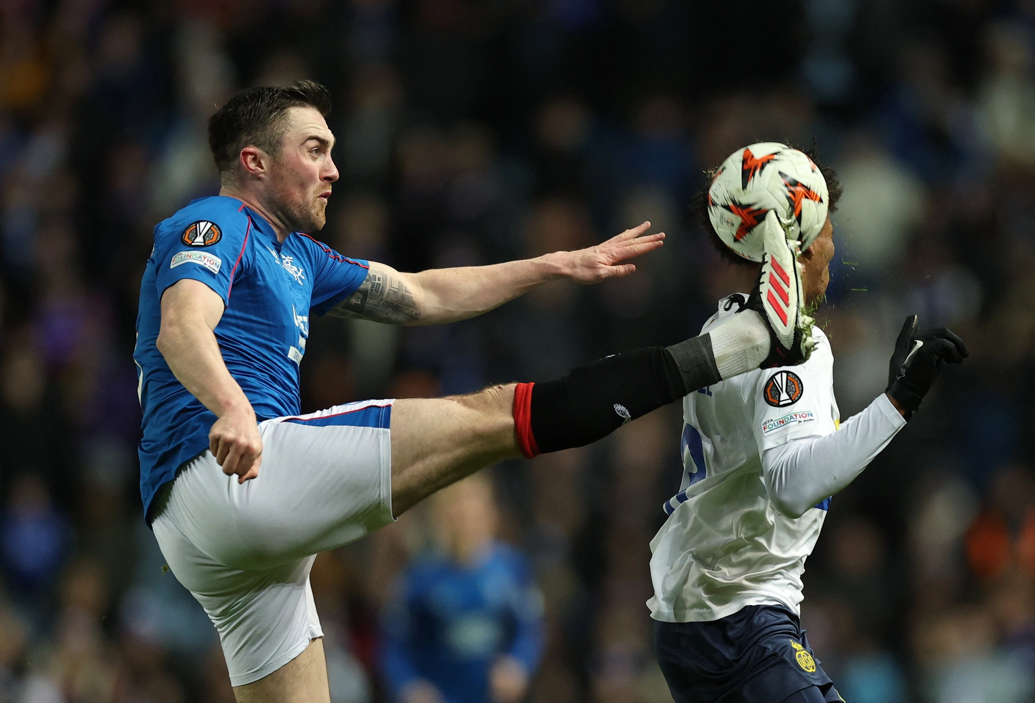 8. Rangers: Chiến thắng 2-1 trước Union SG, cộng với việc các đội xếp trên đồng loạt ngã ngựa giúp Rangers có lần thứ 5 liên tiếp giành vé vào vòng knock-out Europa League.