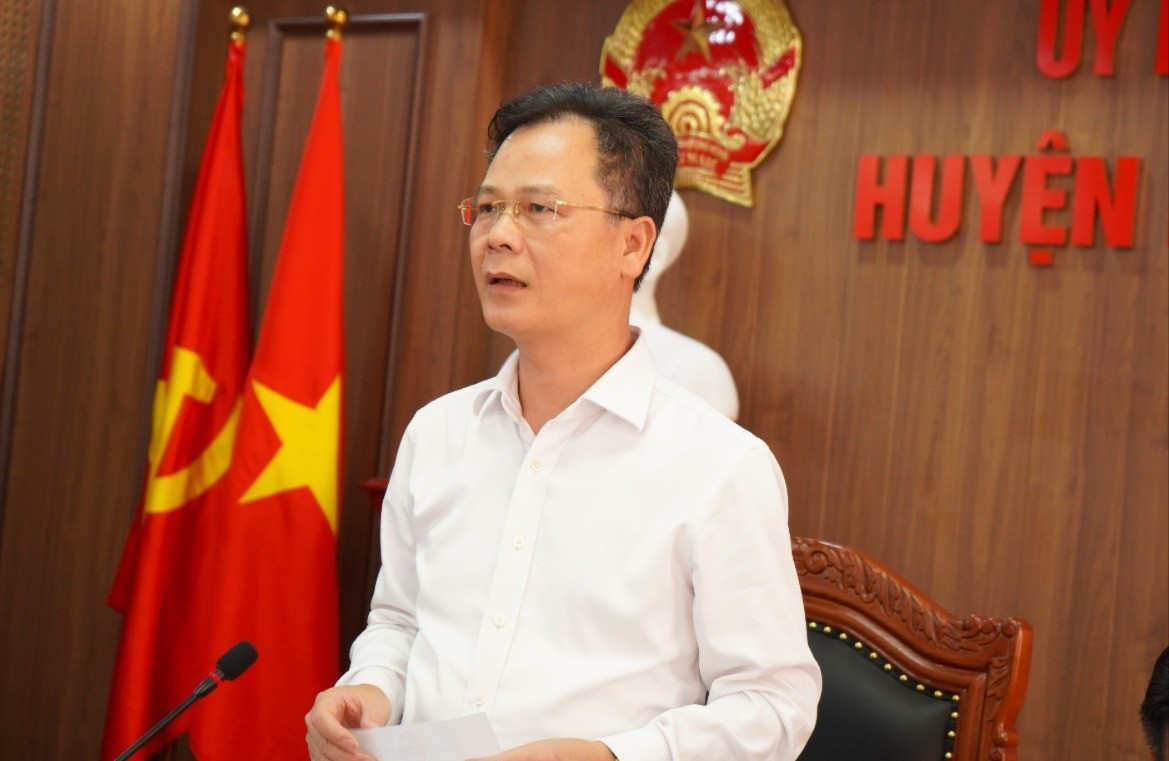 Đồng chí Nguyễn Thành Sinh, Phó Chủ tịch UBND tỉnh phát biểu chỉ đạo. mk4-5893.jpg