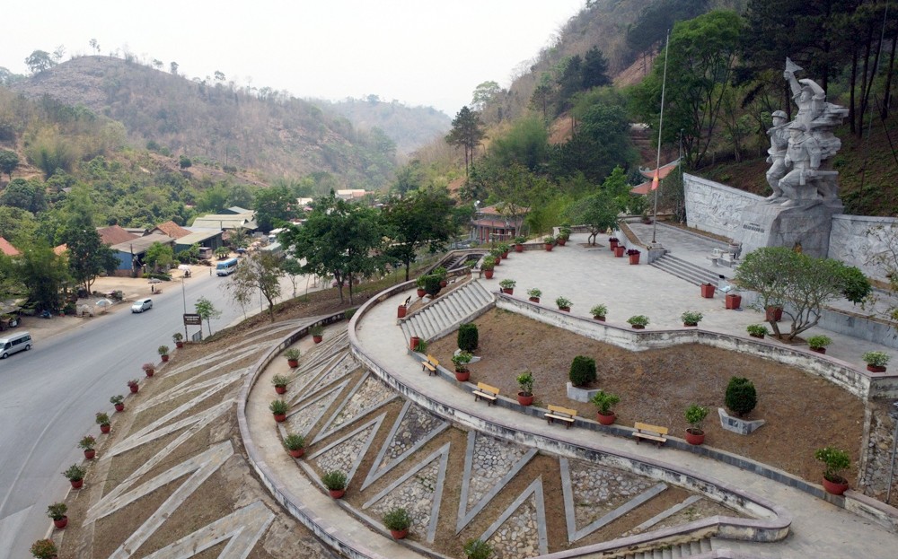 Ngã ba Cò Nòi từng là trọng điểm đánh phá của thực dân Pháp trong quá trình chuẩn bị cho Chiến dịch Điện Biên Phủ. 321339-co2.jpg