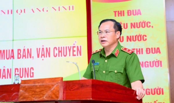 Thứ trưởng Nguyễn Văn Long phát biểu tại Hội nghị.