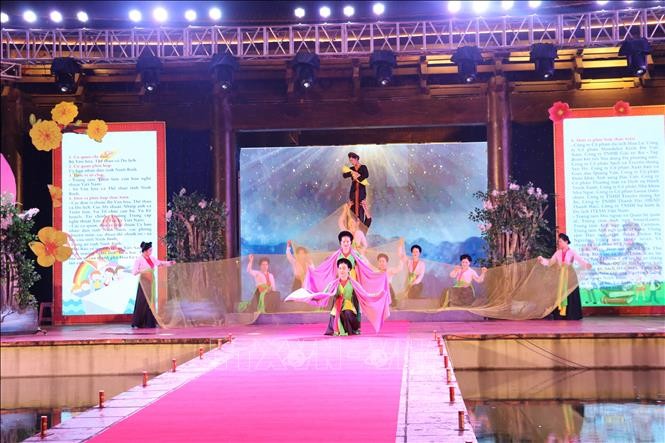 Nhiều hoạt động đặc sắc mang đến không gian văn hóa - nghệ thuật sống động, sáng tạo dành cho thiếu nhi. Ảnh: Hải Yến/TTXVN. Nhiều hoạt động đặc sắc mang đến không gian văn hóa - nghệ thuật sống động, sáng tạo dành cho thiếu nhi. Ảnh: Hải Yến/TTXVN.