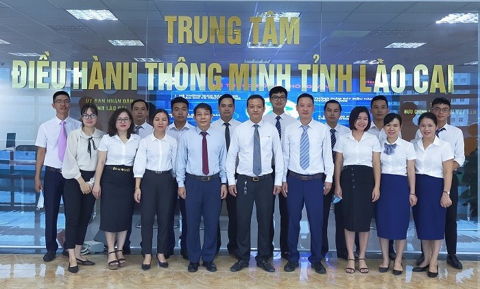 Đẩy mạnh chuyển đổi số toàn diện trong tất cả các lĩnh vực. Trong ảnh: Trung tâm điều hành đô thị thông minh tỉnh Lào Cai. laocai-87390.jpg