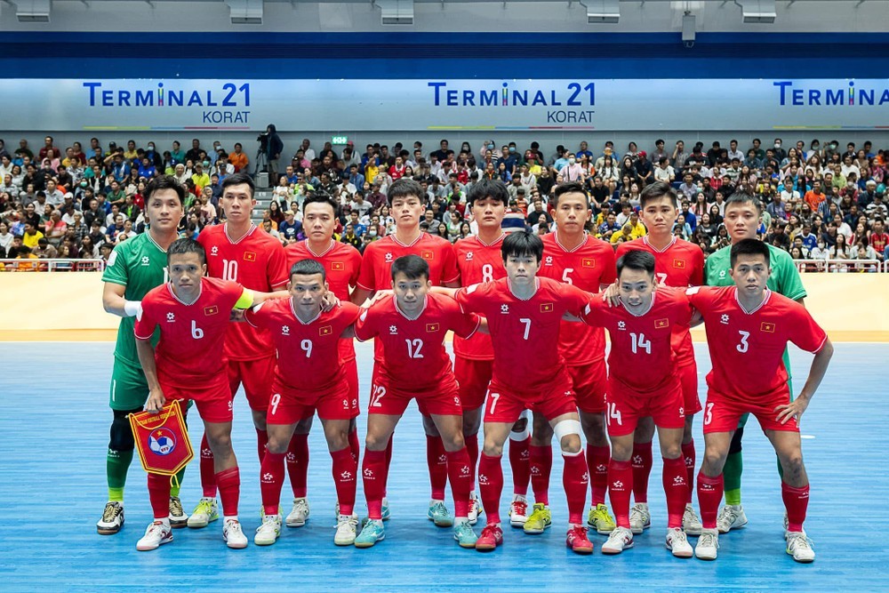 Đội tuyển futsal nam Việt Nam tự tin hướng đến các giải đấu quan trọng trong năm 2025. Đội tuyển futsal nam Việt Nam tự tin hướng đến các giải đấu quan trọng trong năm 2025.